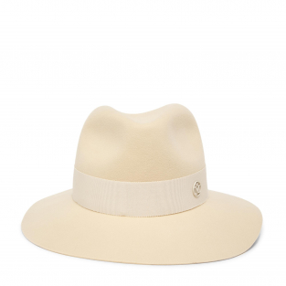 قبعة "هينريتا" من الصوف واللباد