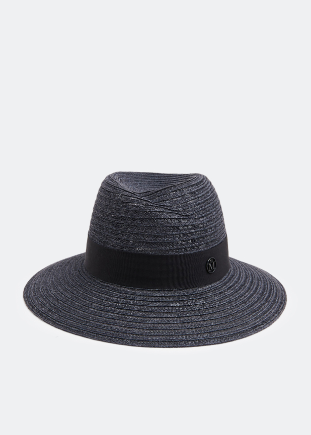 قبعة فيرجيني من القش